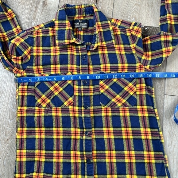 United By Blue Responsible Flannel Plaid Button Down - Picture 7 of 9